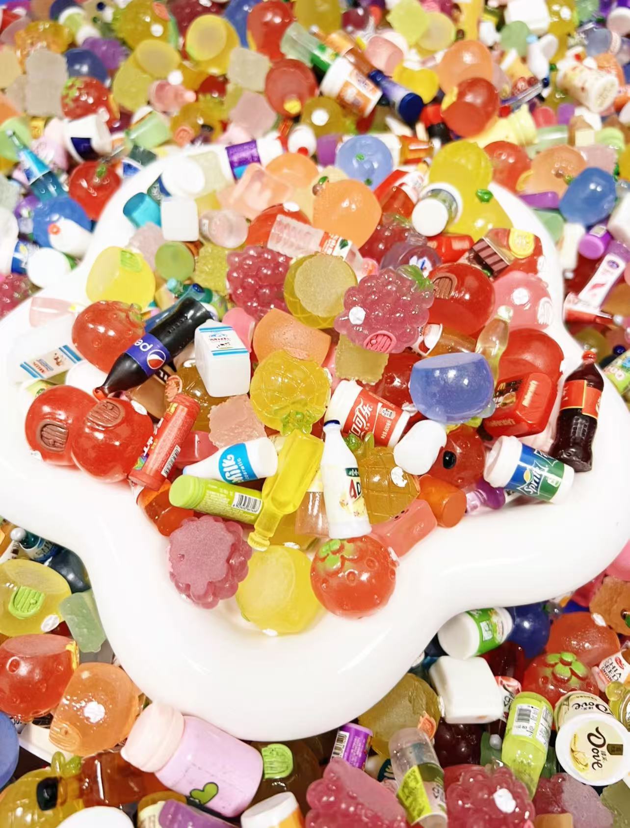 Luminous Mixtures for DIY Decoration