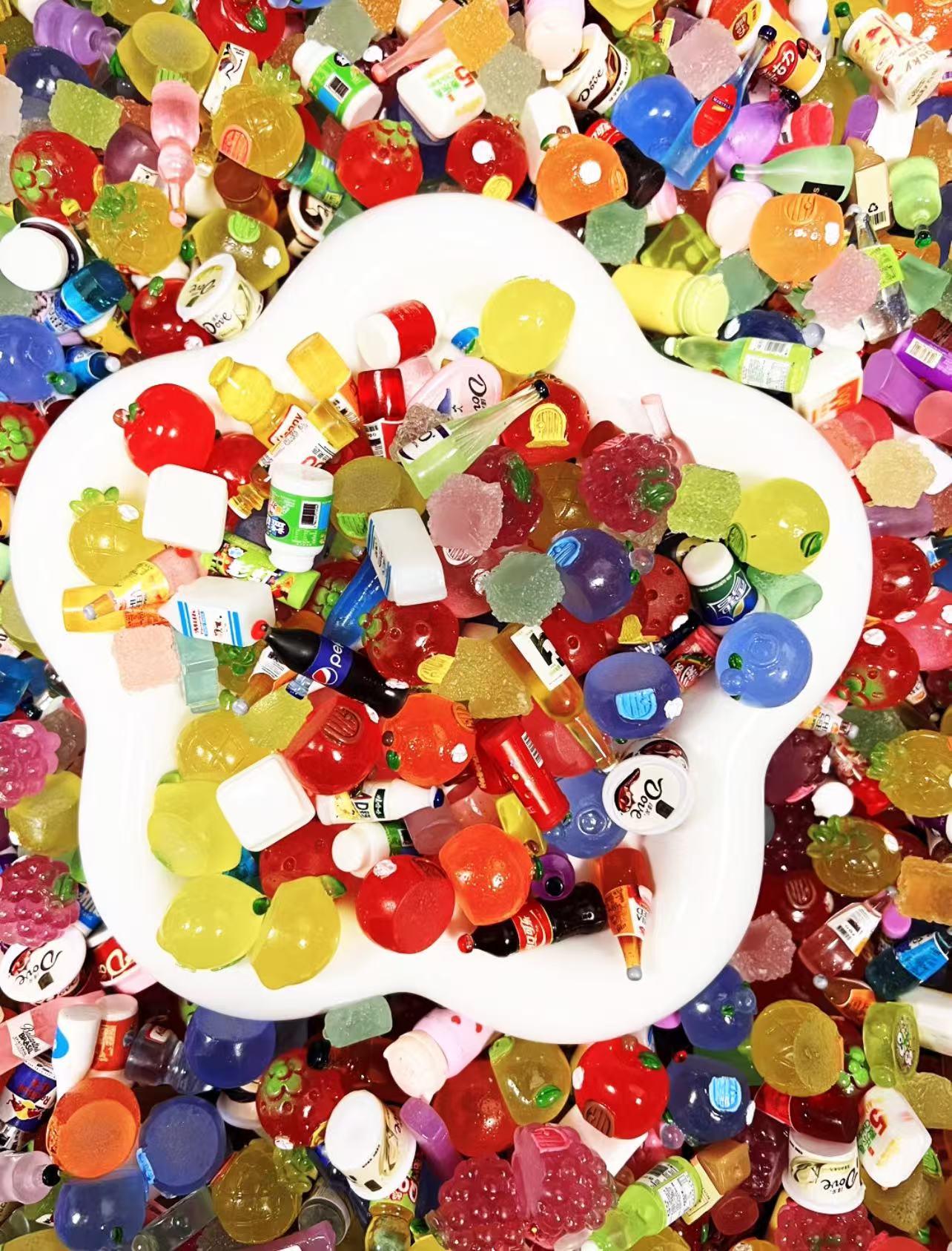 Luminous Mixtures for DIY Decoration